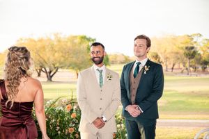 documentary style wedding photography on a golf course in Tampa, Dunedin, Clearwater, St Pete, Naples, West Palm, Florida and Scotland