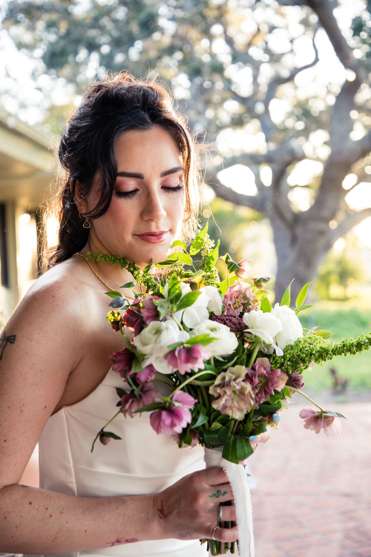 documentary style wedding photography on a golf course in Tampa, Dunedin, Clearwater, St Pete, Naples, West Palm, Florida and Scotland