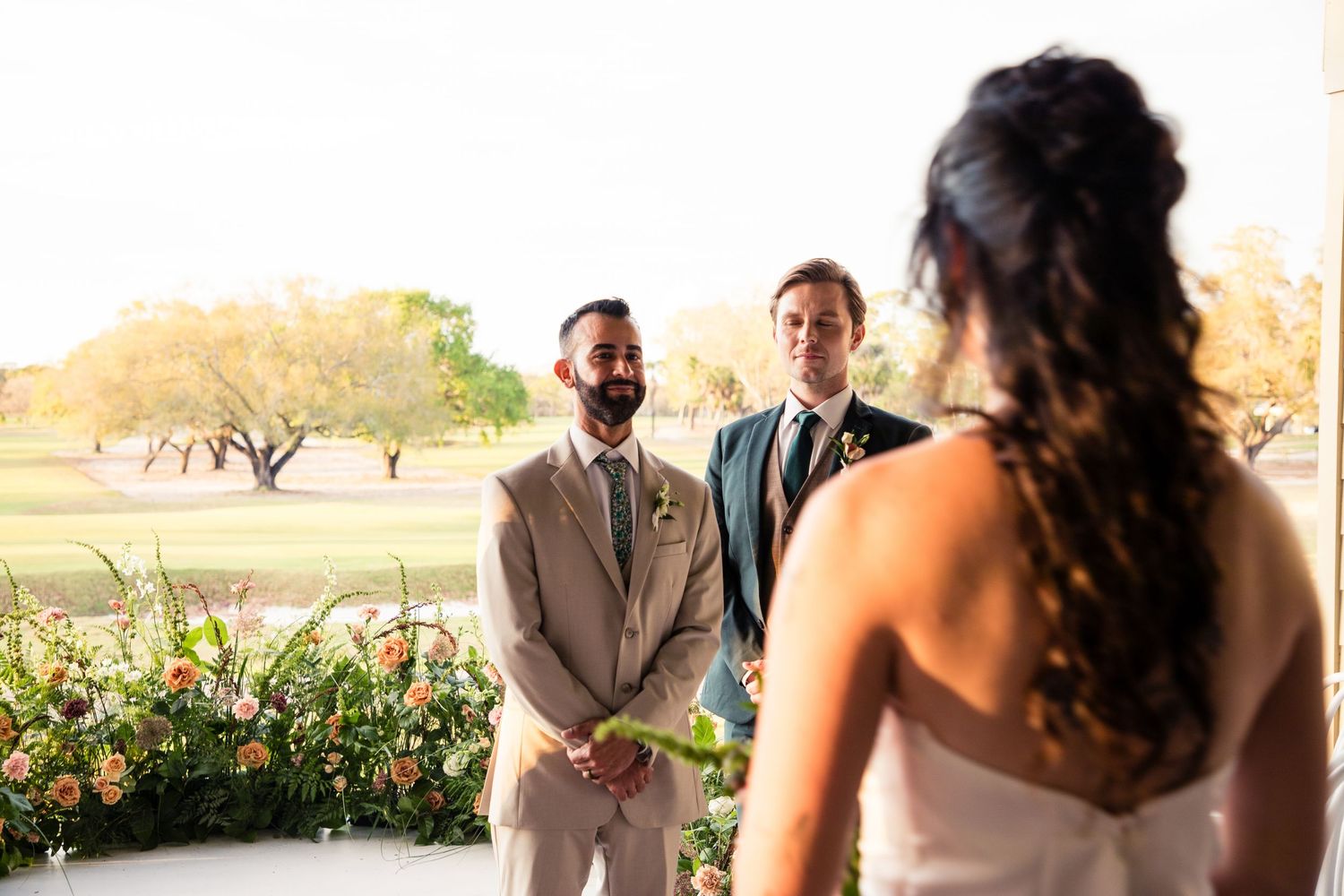 documentary style wedding photography on a golf course in Tampa, Dunedin, Clearwater, St Pete, Naples, West Palm, Florida and Scotland