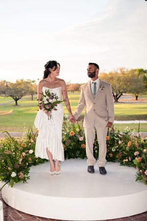 Micro wedding photography on a golf course venue in Tampa, Dunedin, Clearwater, St Pete, Naples, West Palm, Florida, England and Scotland
