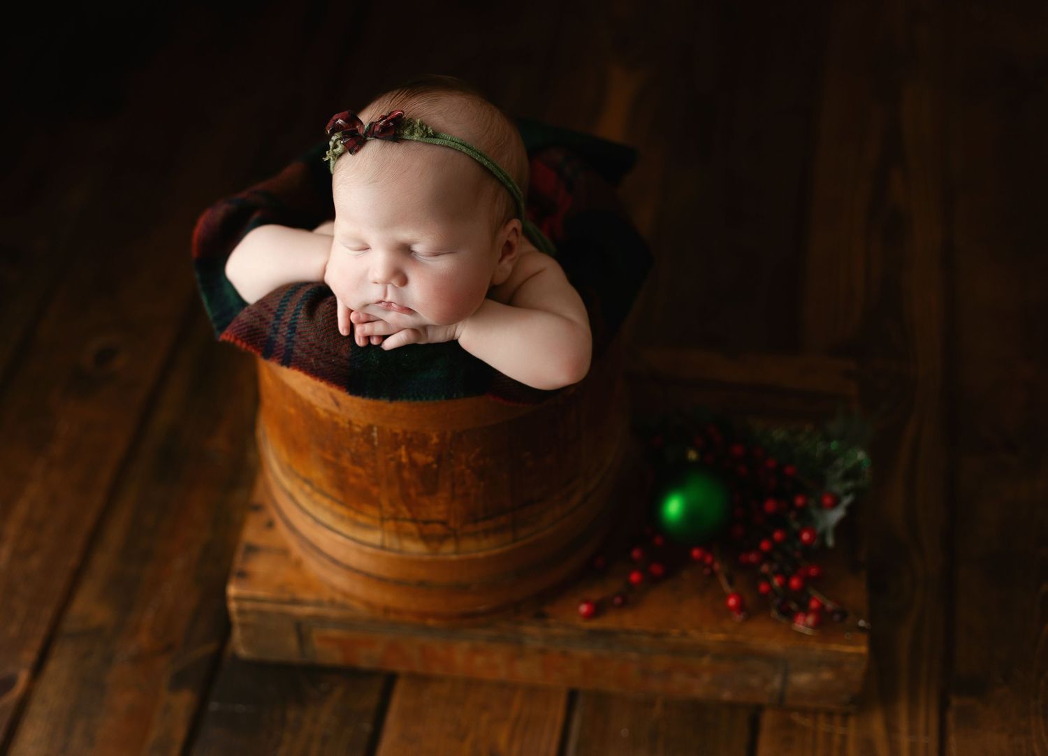 A christmas set up for a newborn girl. Greenville SC newborn photographer, Easley, SC newborn photographer, Upstate newborn photographer