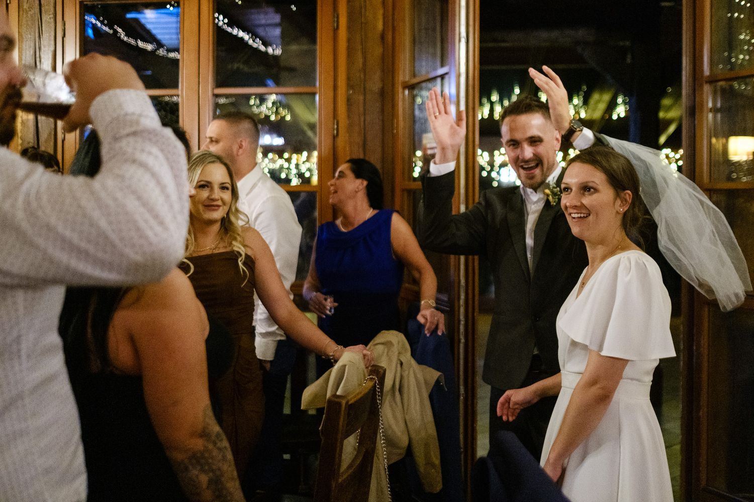 Biesiadnicy weselni, ślub w Parku Śląskim.