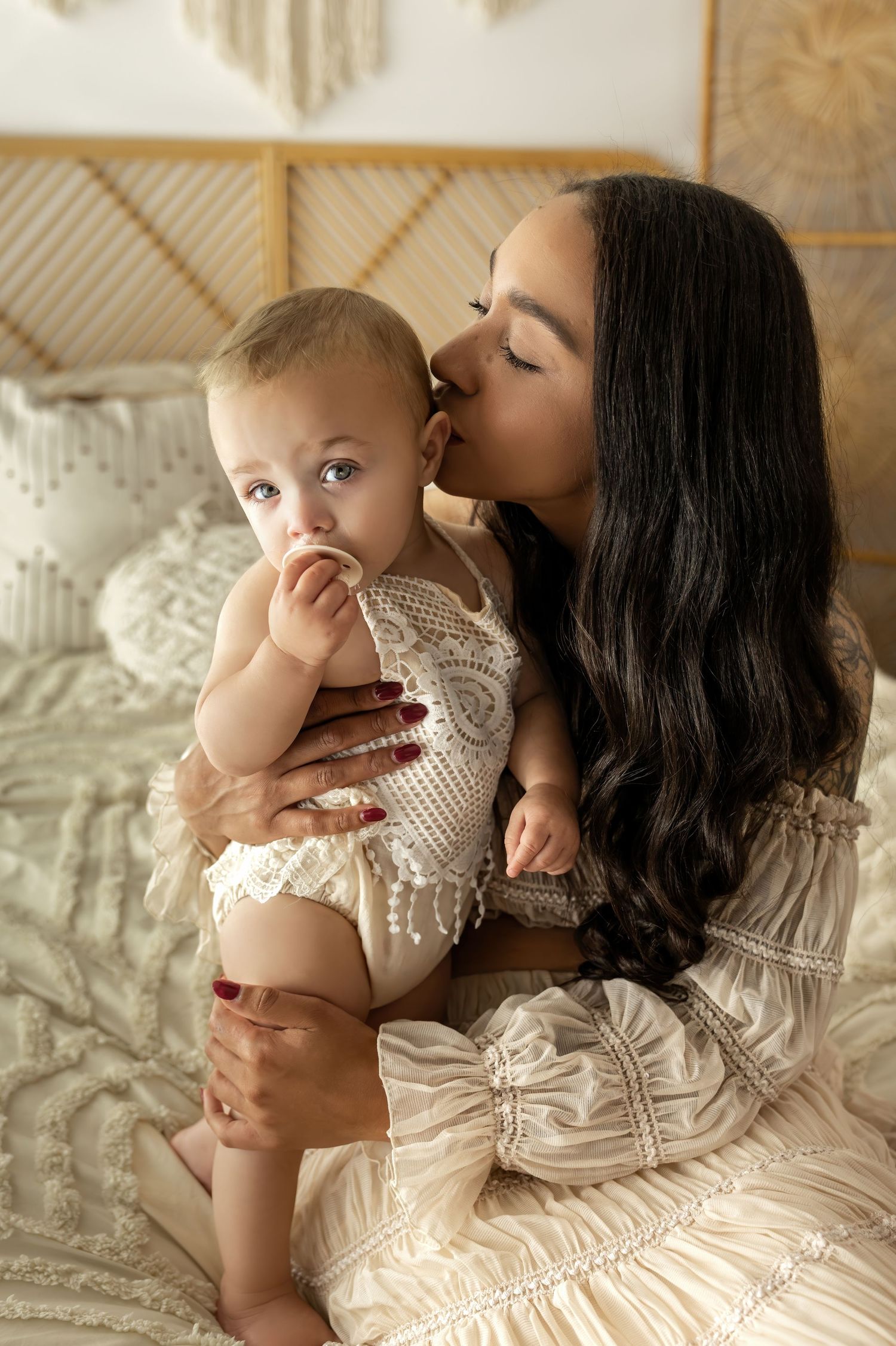maternity Photographer
newborn photography Kentucky Photographer
Richmond Kentucky 
Lexington kentucky cake smash newborn