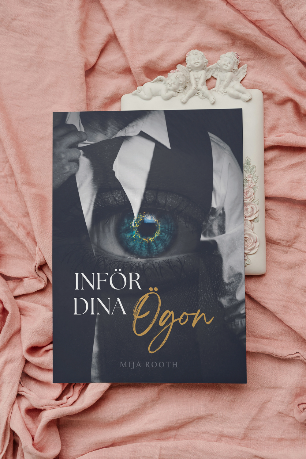 www.mijarooth.com  - Mija Rooth - Dark Romance författare author