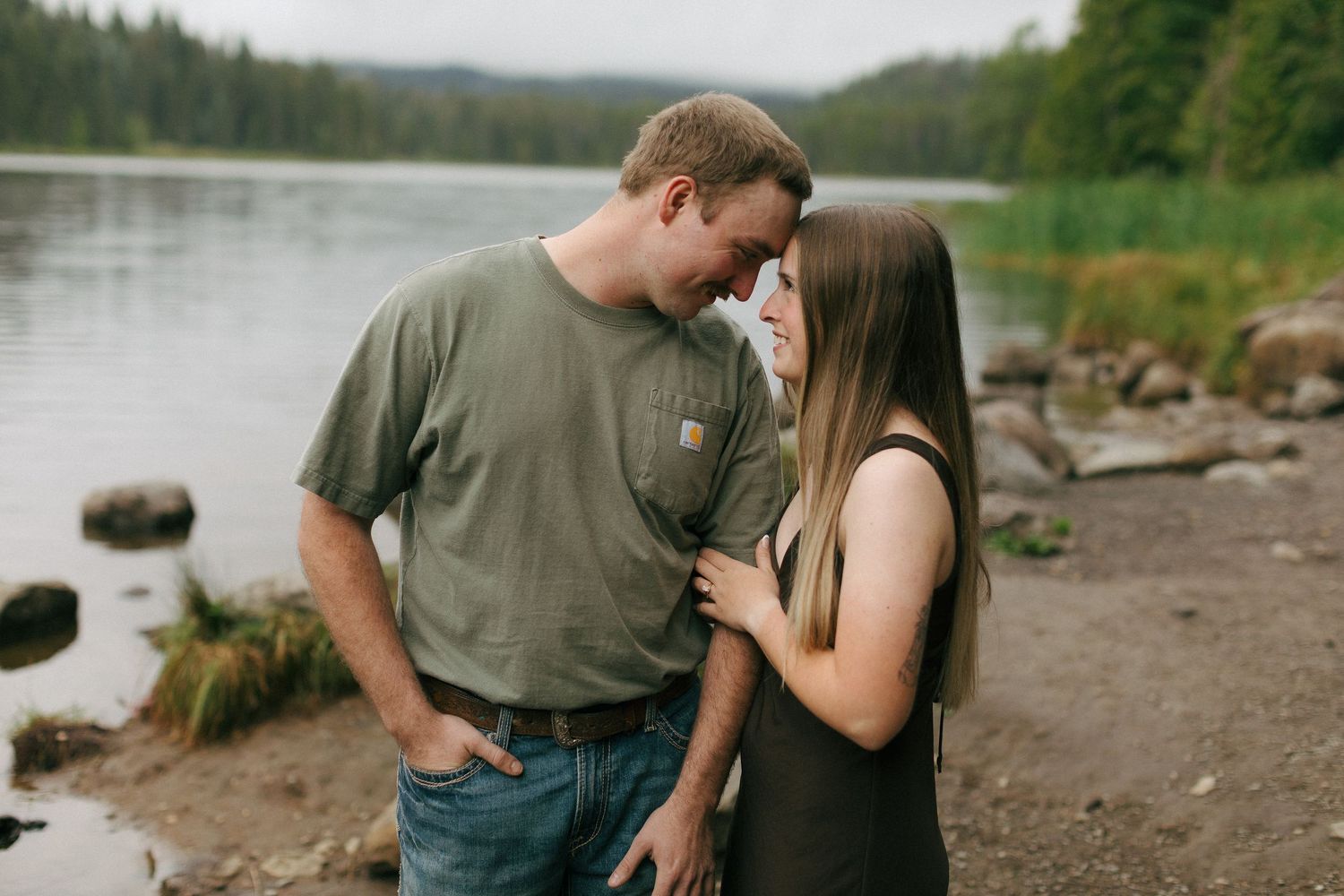 Aligha Marie Photos Engagement Session. Mt. Hood Engagement at Trillium Lake. Proposal, Couples Photography