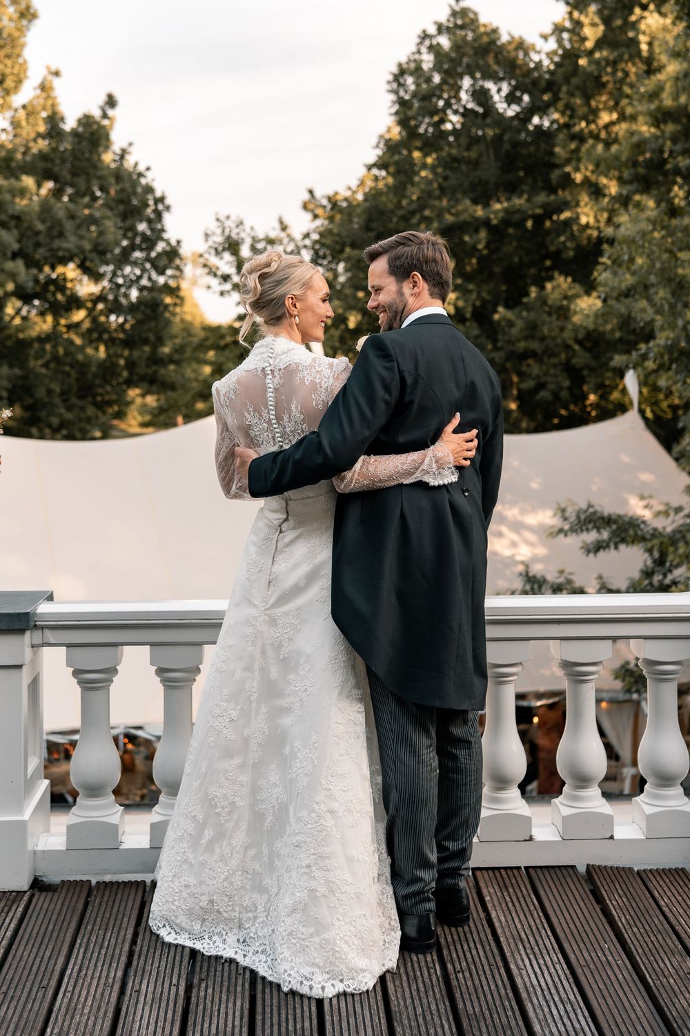 GOLDEN HOUR WEDDING PORTRAITS - NORFOLK LONDON WEDDING PHOTOGRAPHER