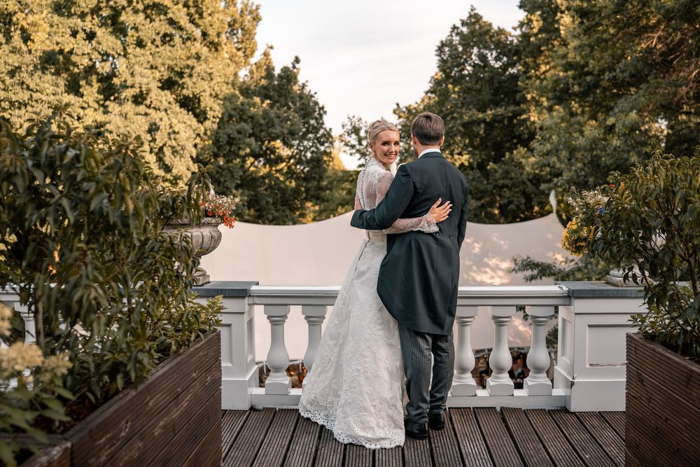 GOLDEN HOUR WEDDING PORTRAITS - NORFOLK LONDON WEDDING PHOTOGRAPHER