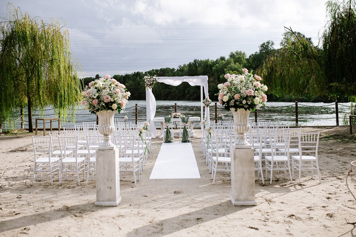 Location Villa dei Mulini, cerimonia civile di matrimonio all'aperto, fotografo Paolo Castagnedi