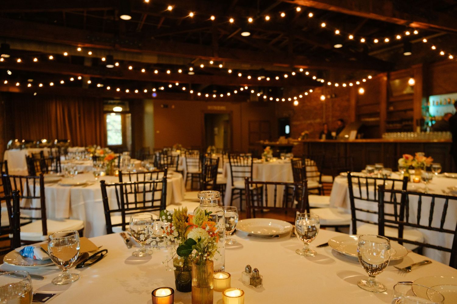 Packs Tavern Wedding Photography by Stephanie A Smith Photography