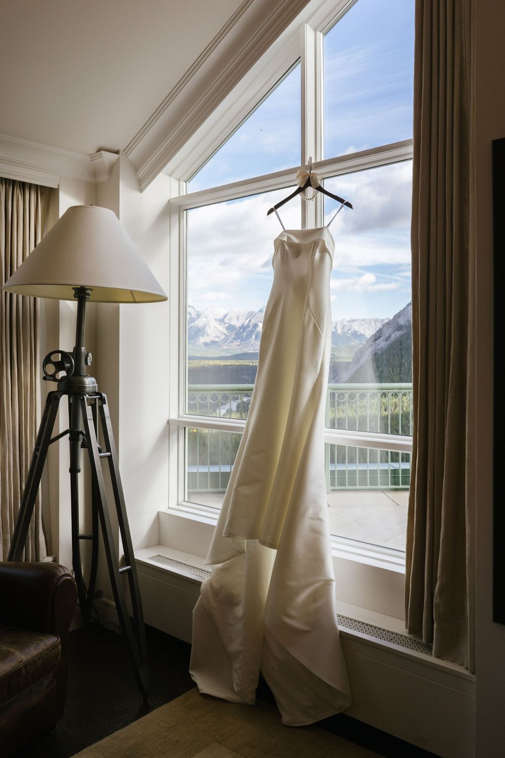 Rimrock Resort Wedding in Banff