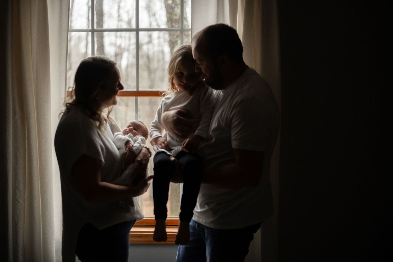 Upper Peninsula  Lifestyle Photographer. Weddings, engagement, families