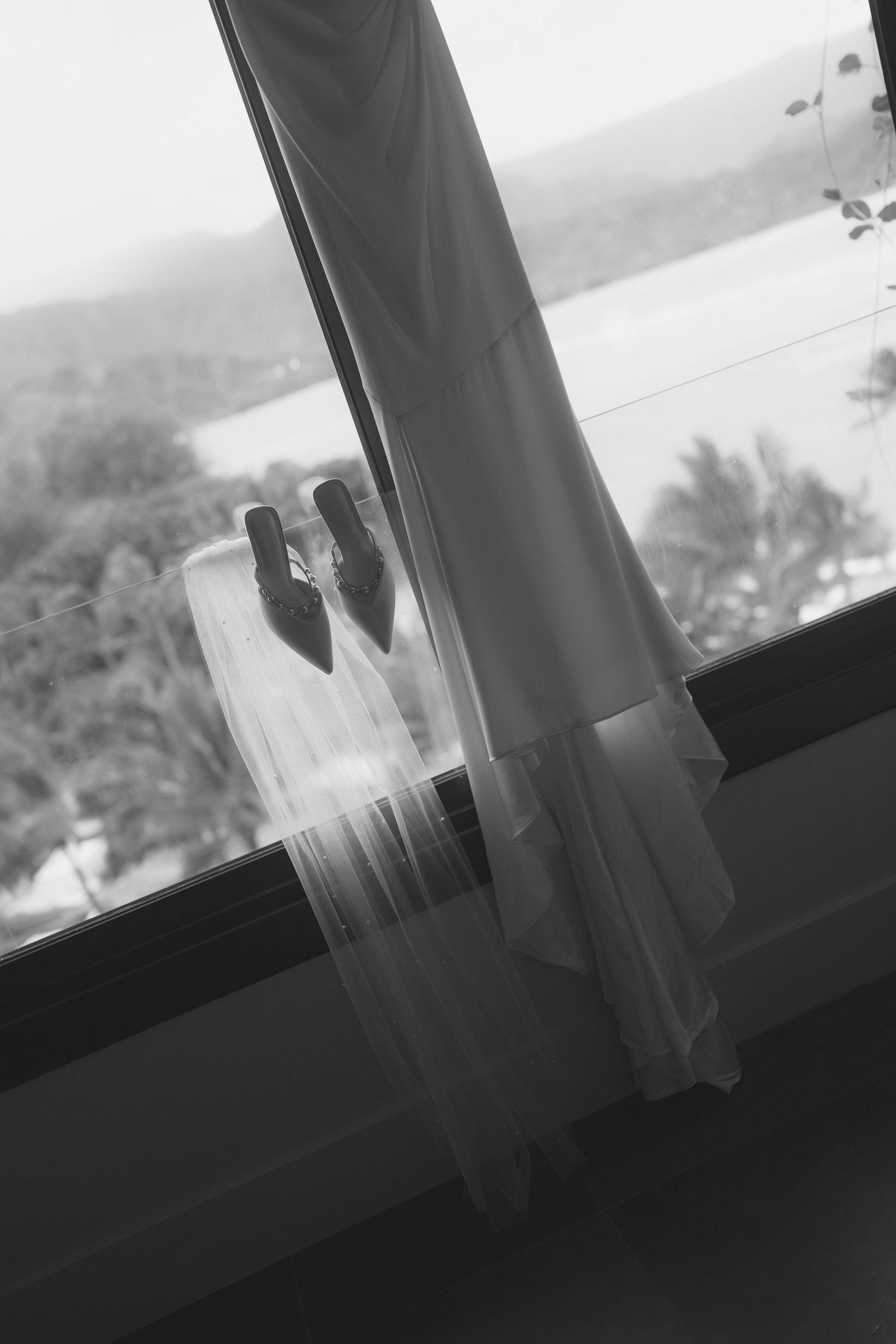 wedding shoes and dress at 1 Hotel Hanalei Bay