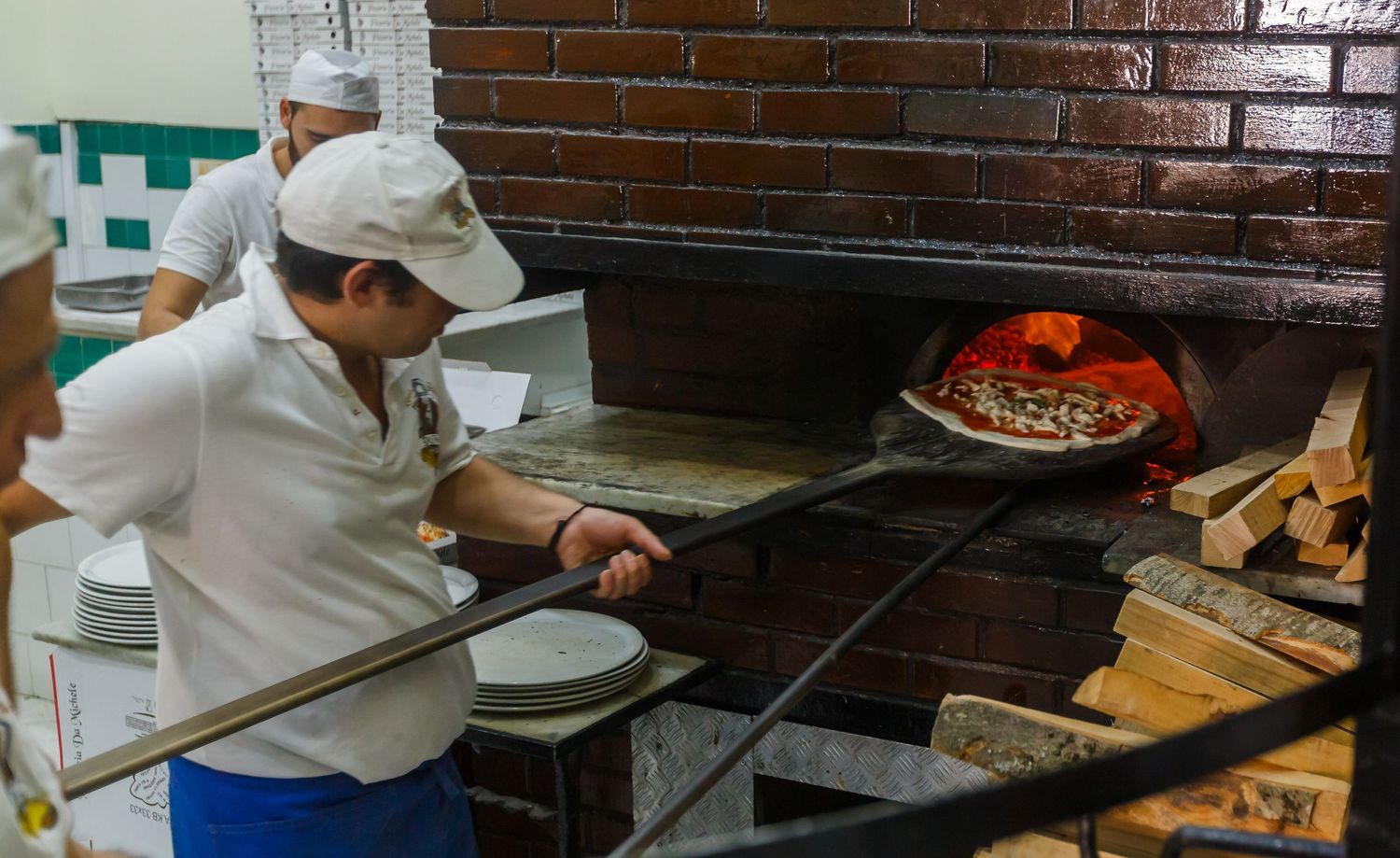 L'antica Pizzeria da Michele, Naples, Italy