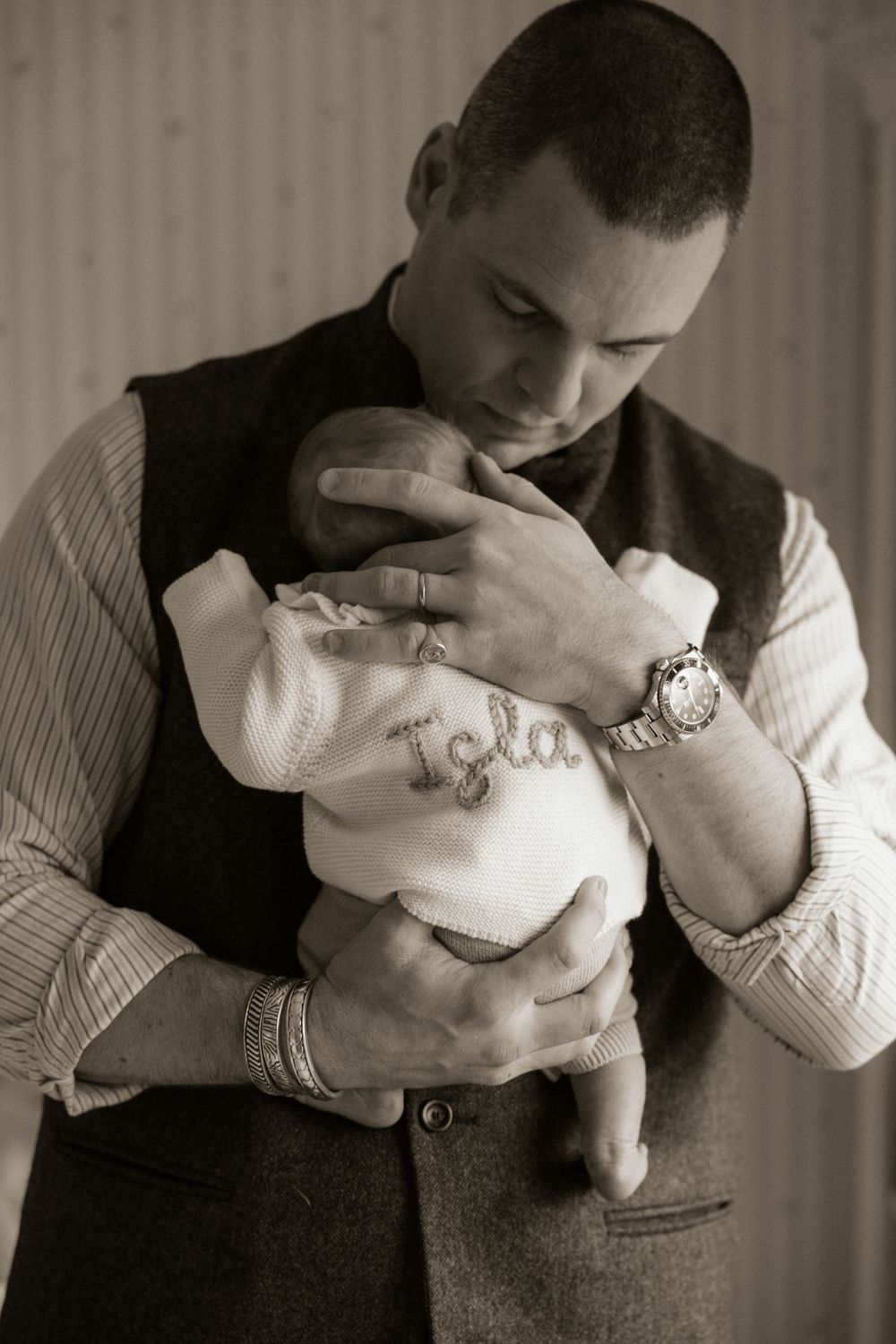 father and daughter captured by Northamptonshire Newborn Photographer Ellen Sear
