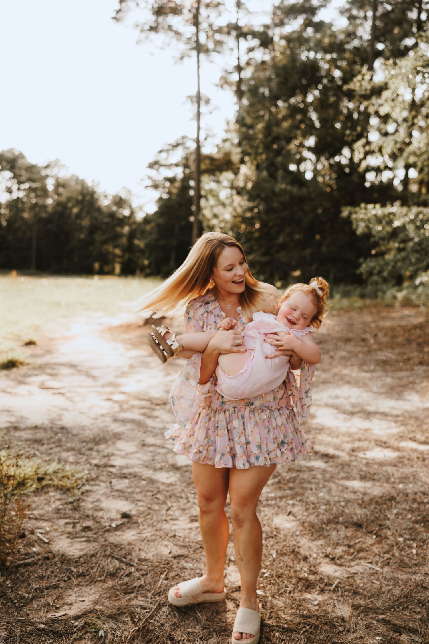 Laney J. Photography | Lifestyle Family Photographer | Tyler, TX | Longview, TX | Lindale, TX | Greenville, TX | Maternity | Family | Couple
