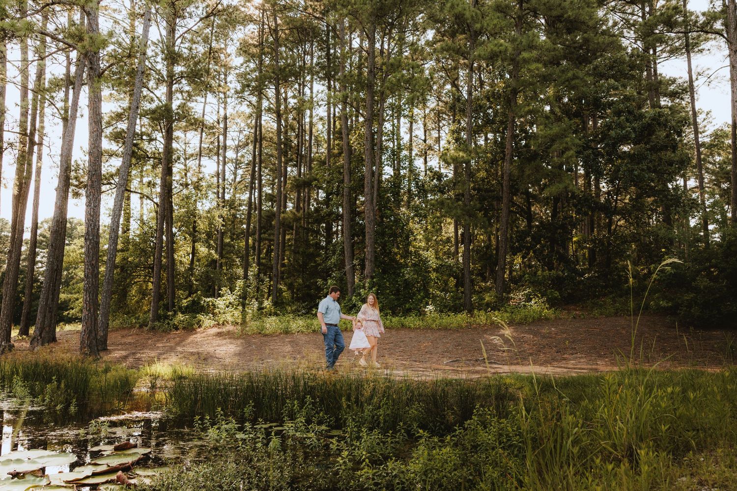 Laney J. Photography | Lifestyle Family Photographer | Tyler, TX | Longview, TX | Lindale, TX | Greenville, TX | Maternity | Family | Couple
