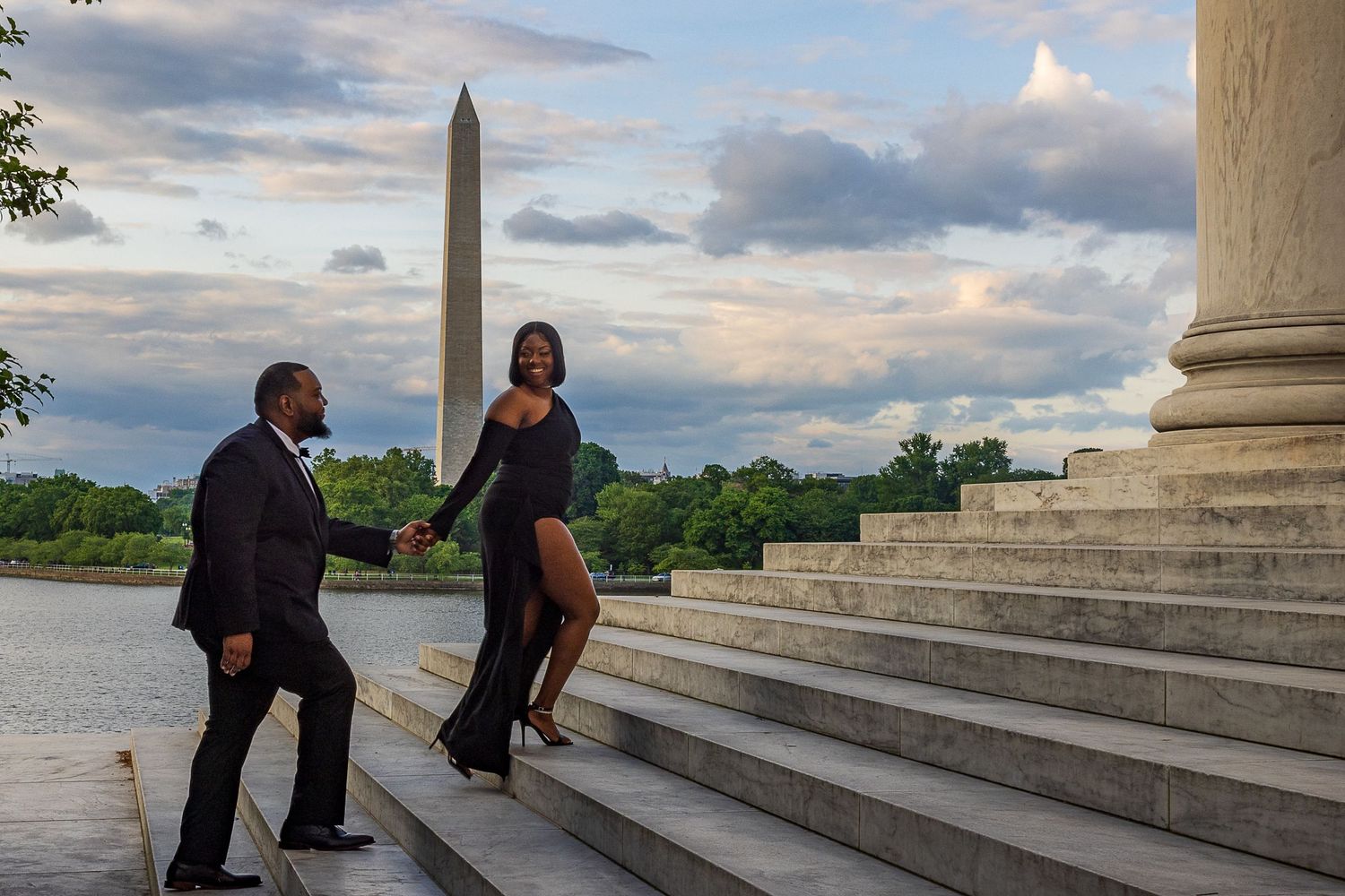 engagement session at the Jefferson Memorial in Washington DC photographed by a Frederick wedding photographer