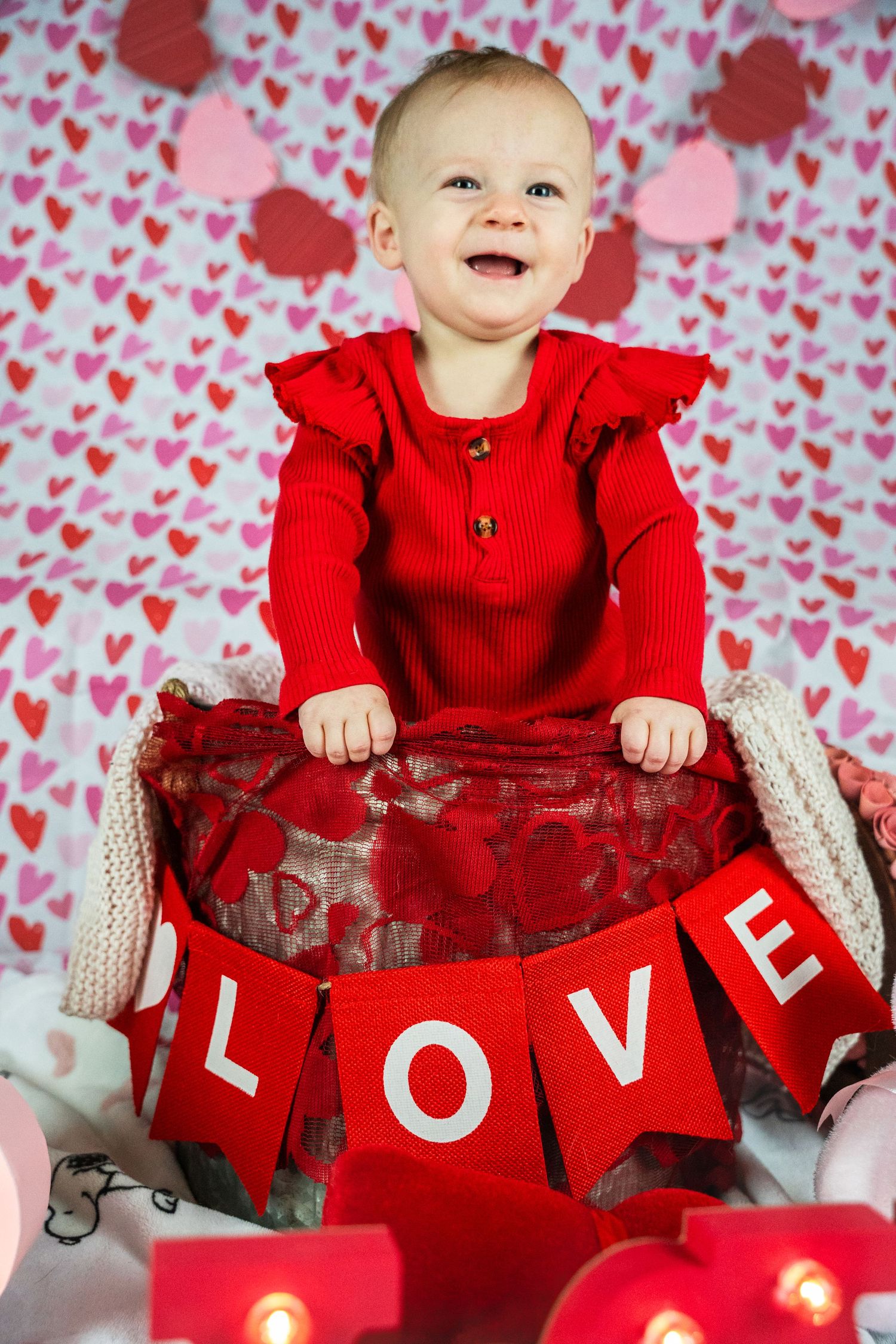 Memphis photographer specializing in milestone sessions for families, kids, and individuals.