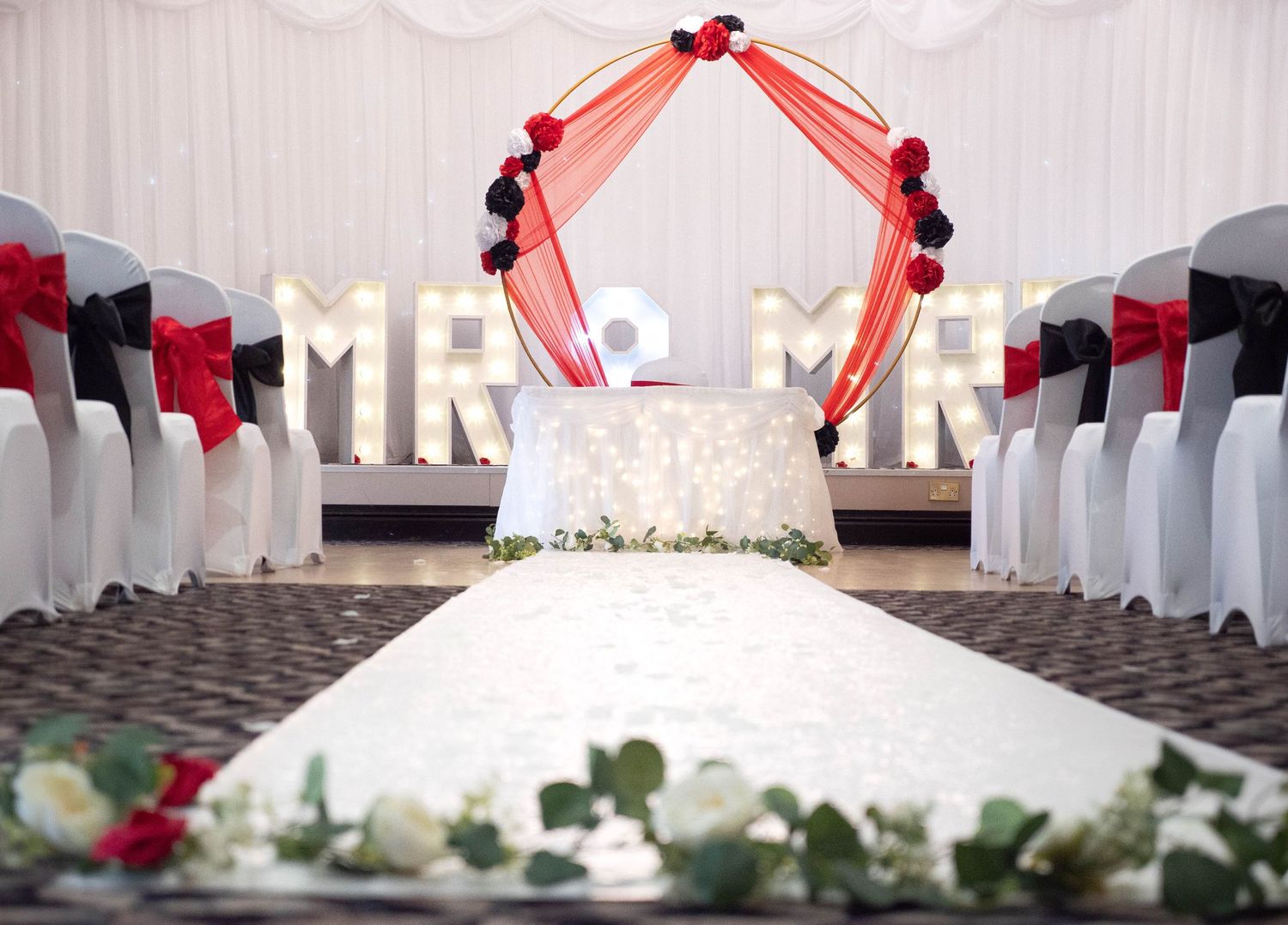 wedding photographer
nottingham photographer
derby photographer
dog photographer
equine photographer