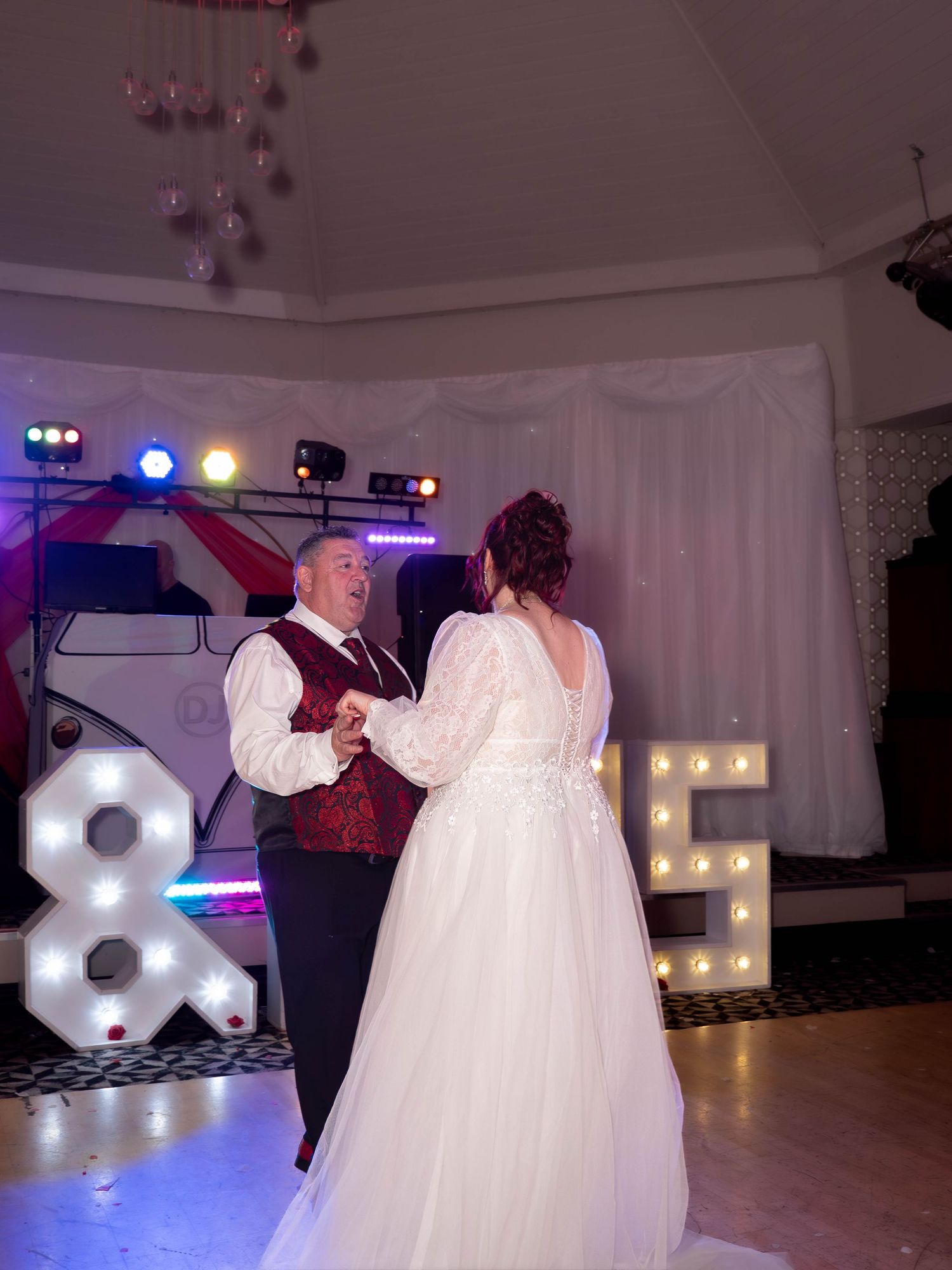 wedding photographer
nottingham photographer
derby photographer
dog photographer
equine photographer