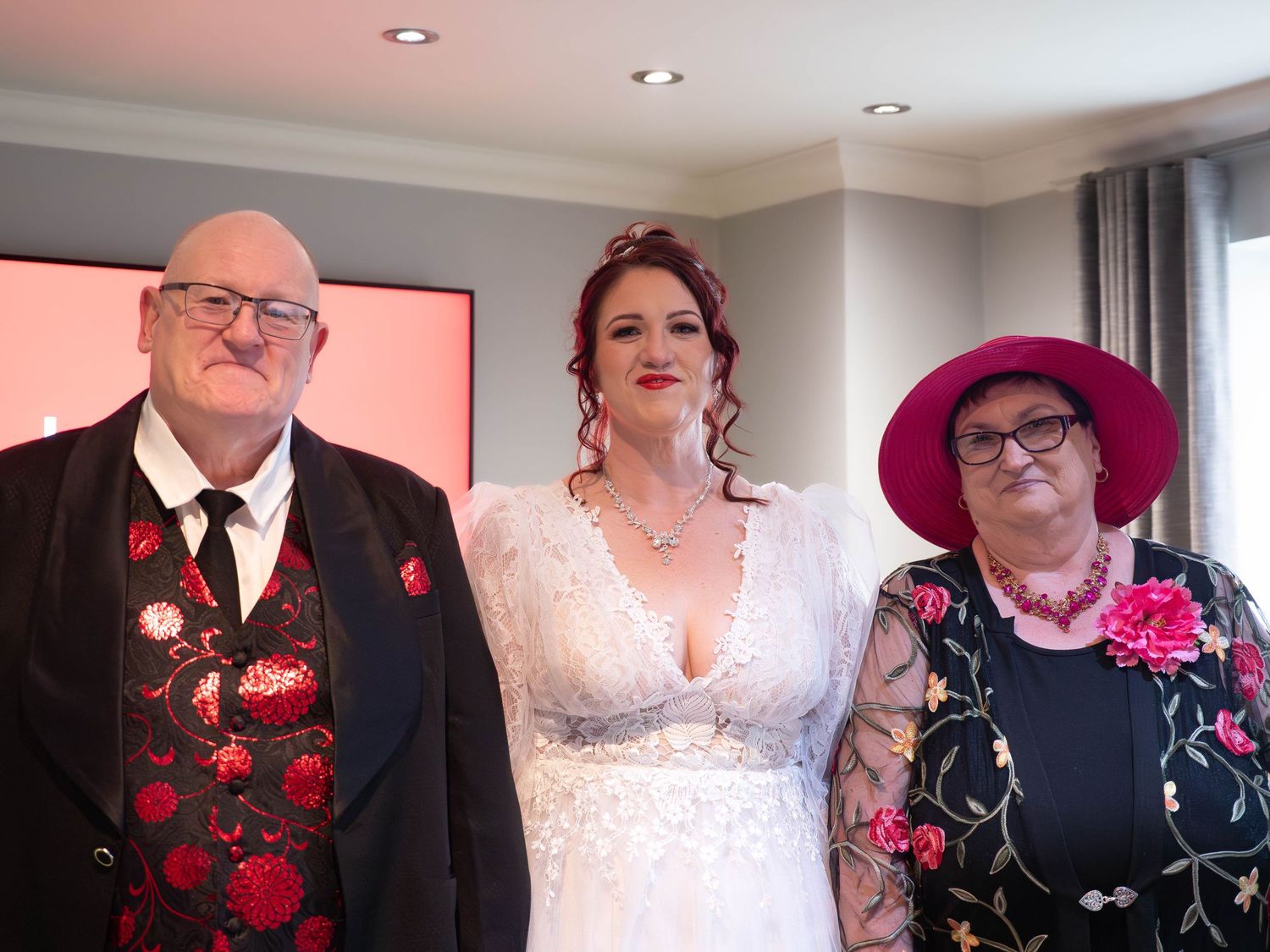 wedding photographer
nottingham photographer
derby photographer
dog photographer
equine photographer