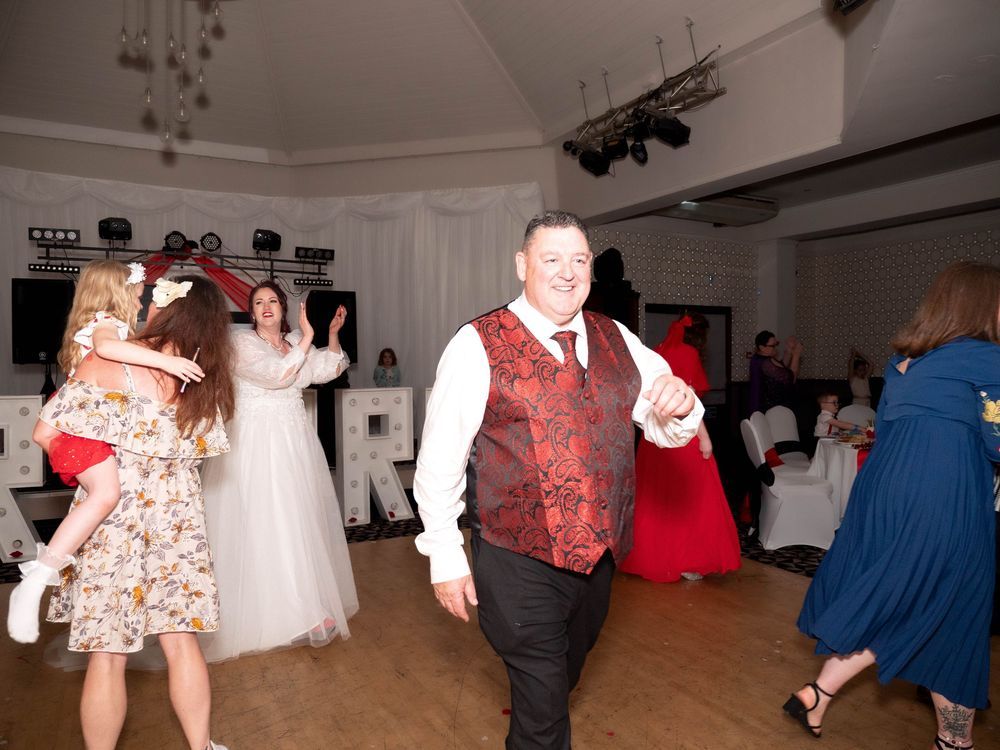 wedding photographer
nottingham photographer
derby photographer
dog photographer
equine photographer