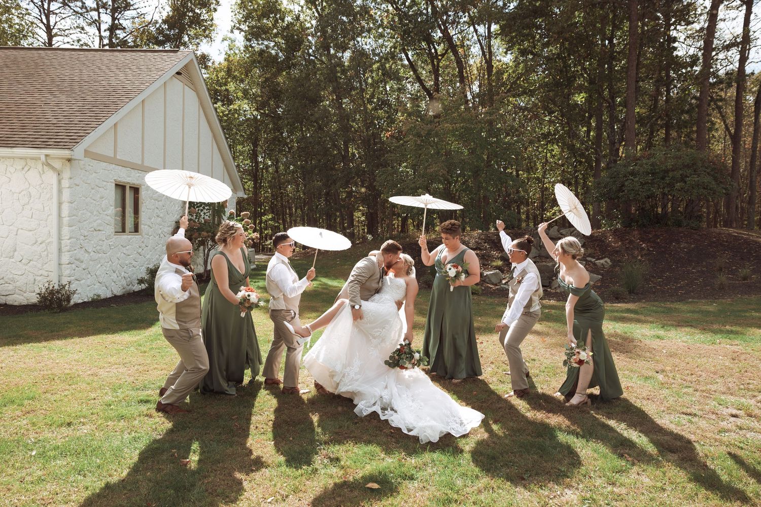 wedding photographer in Altoona, PA, wedding and engagement photography Altoona, Wedding at Lakewood Estates