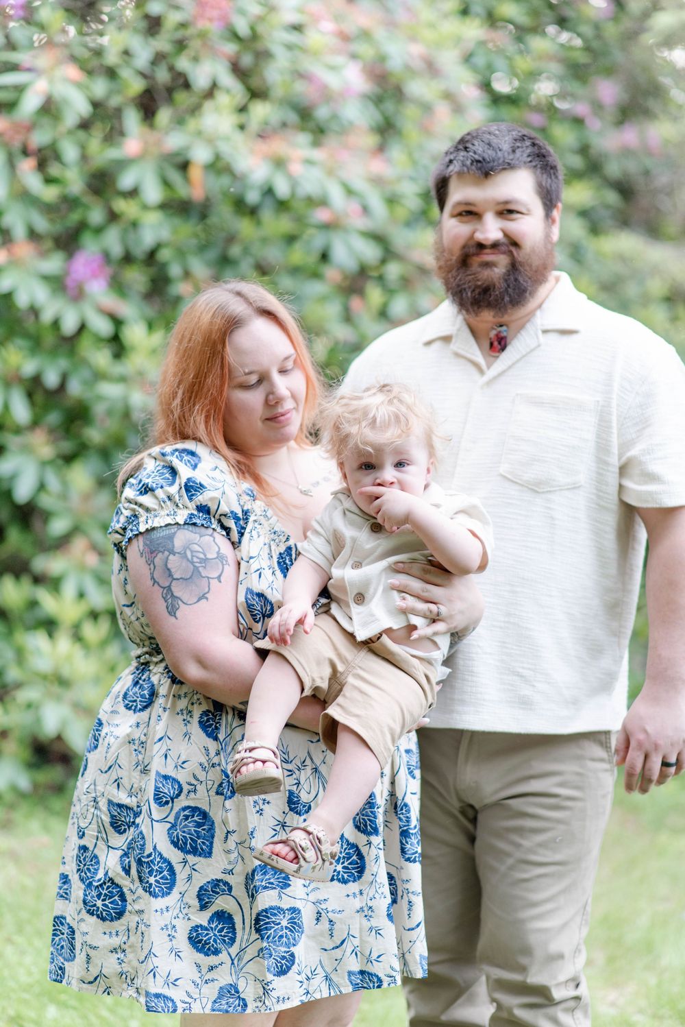 Family shoot with mother, father, and toddler son in Johnstown Pennsylvania