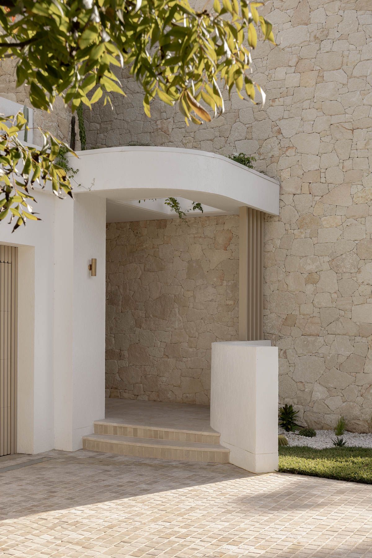 Luxury home exterior photography showcasing architectural materials and entry detail in the Sutherland Shire.