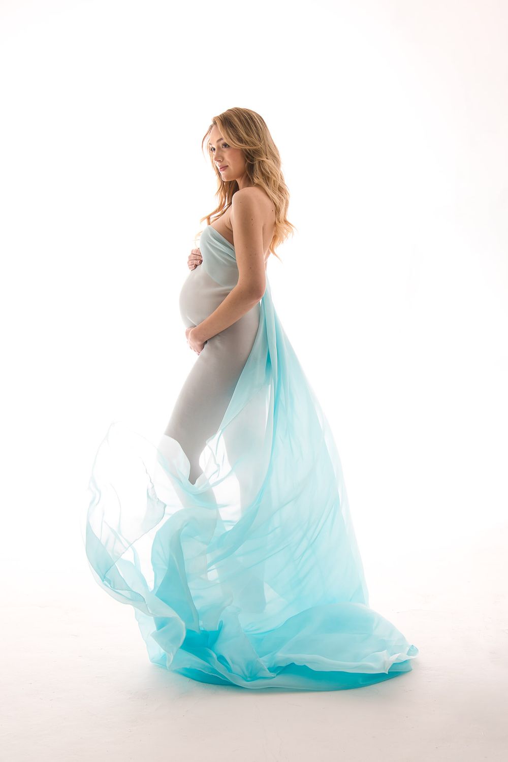 moderne studiofotografie en luxe zwangerschapsfotografie in Drenthe, Friesland en Groningen