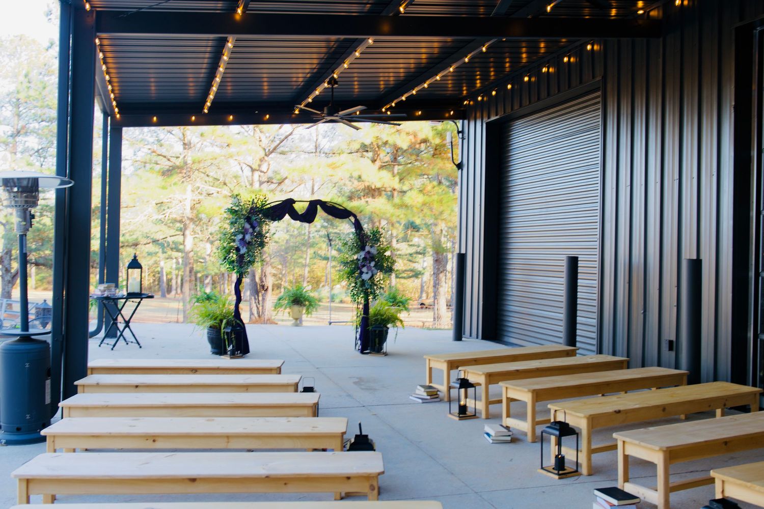 Intimate patio wedding at Sanctuaire Atelier.