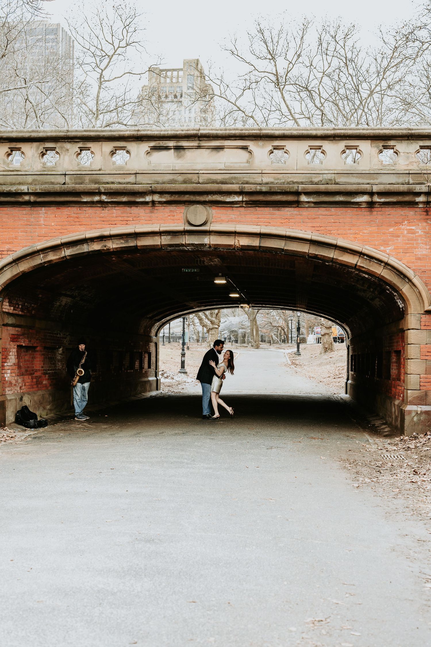 new york travel engagement photographer