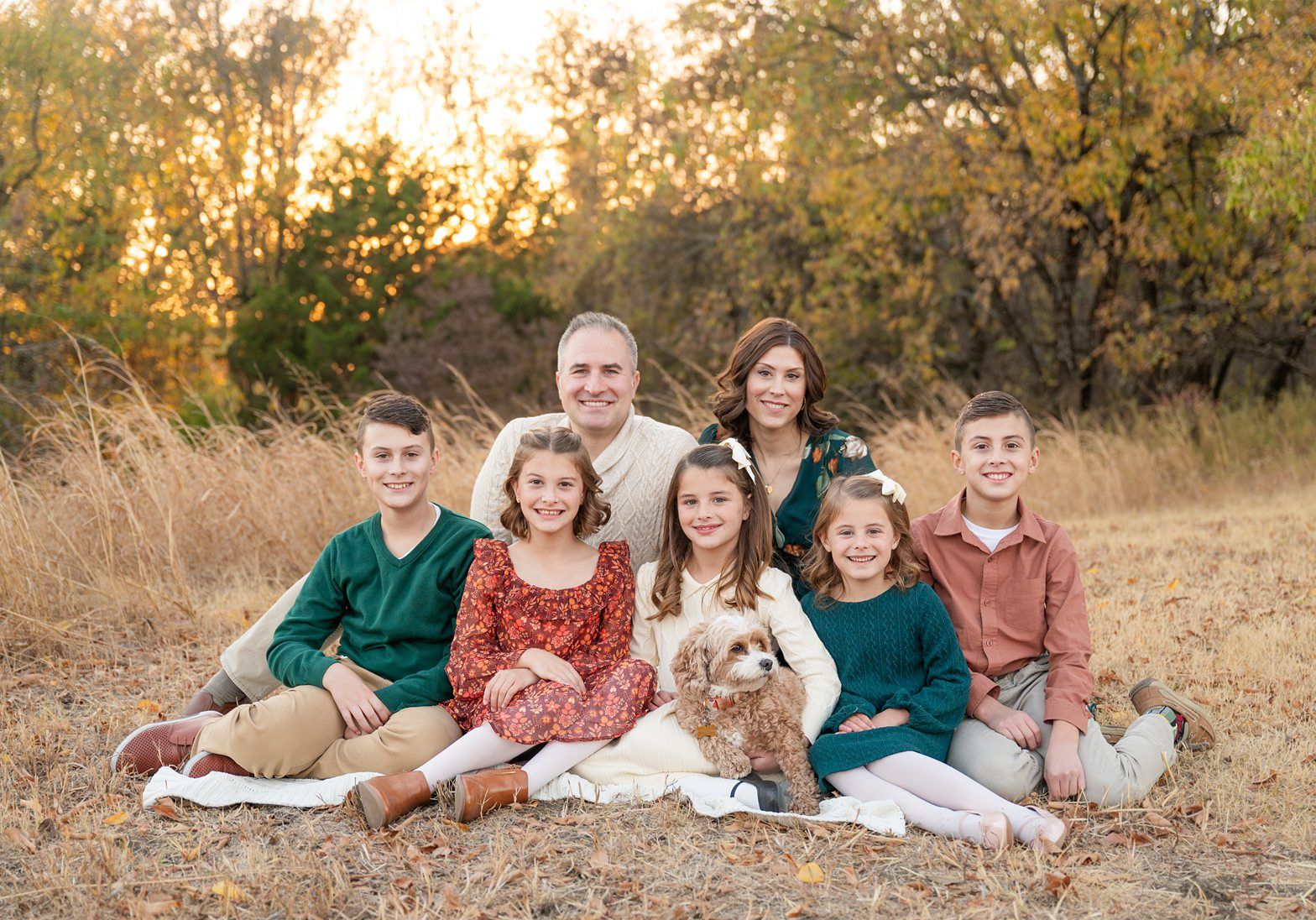 Family of Seven Fall Portrait Session at Private Residence by Bartlesville Family Photographer Kristi Bray