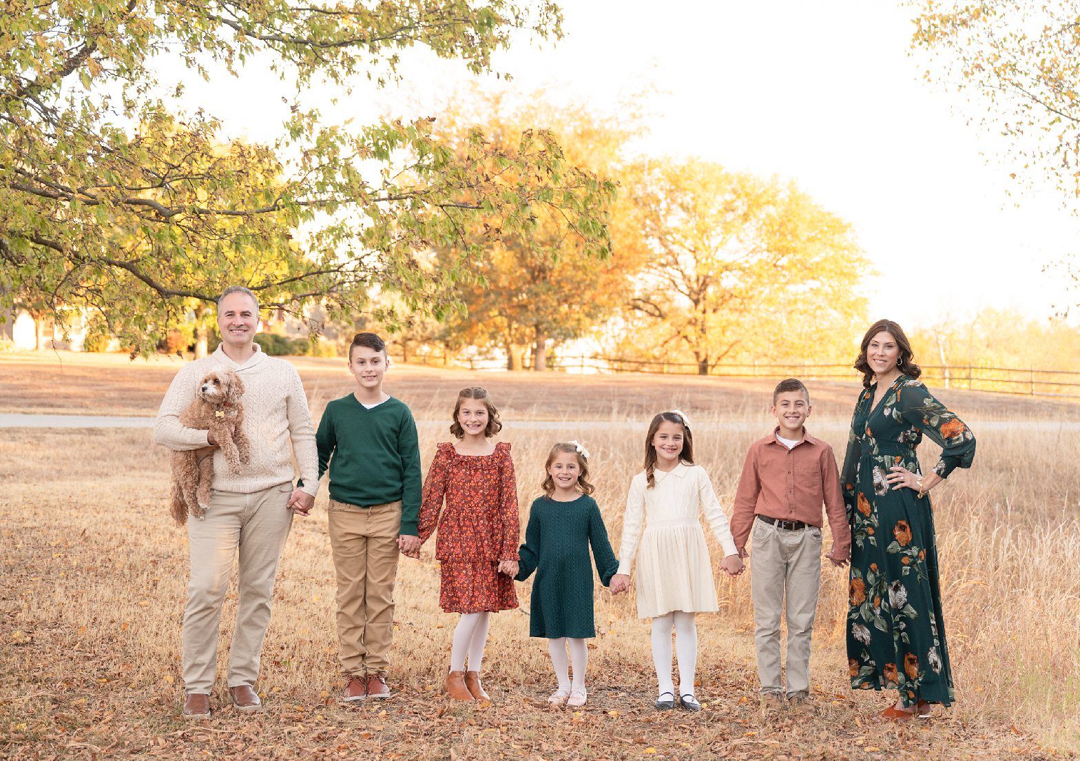 Family of Seven Fall Portrait Session at Private Residence by Bartlesville Family Photographer Kristi Bray