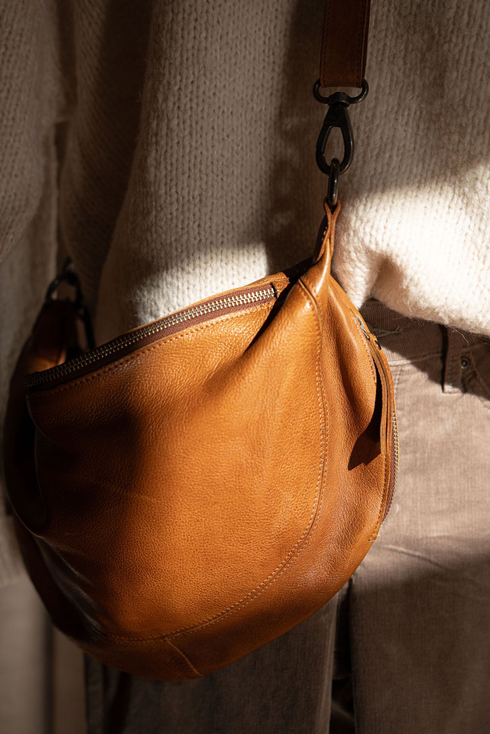 commercial photo for a boutique of leather bag