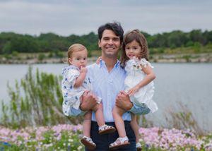 Dad and daughters in the wildflowers. Bluebonnet Mini Session Cedar Park Brushy Creek Park Texas