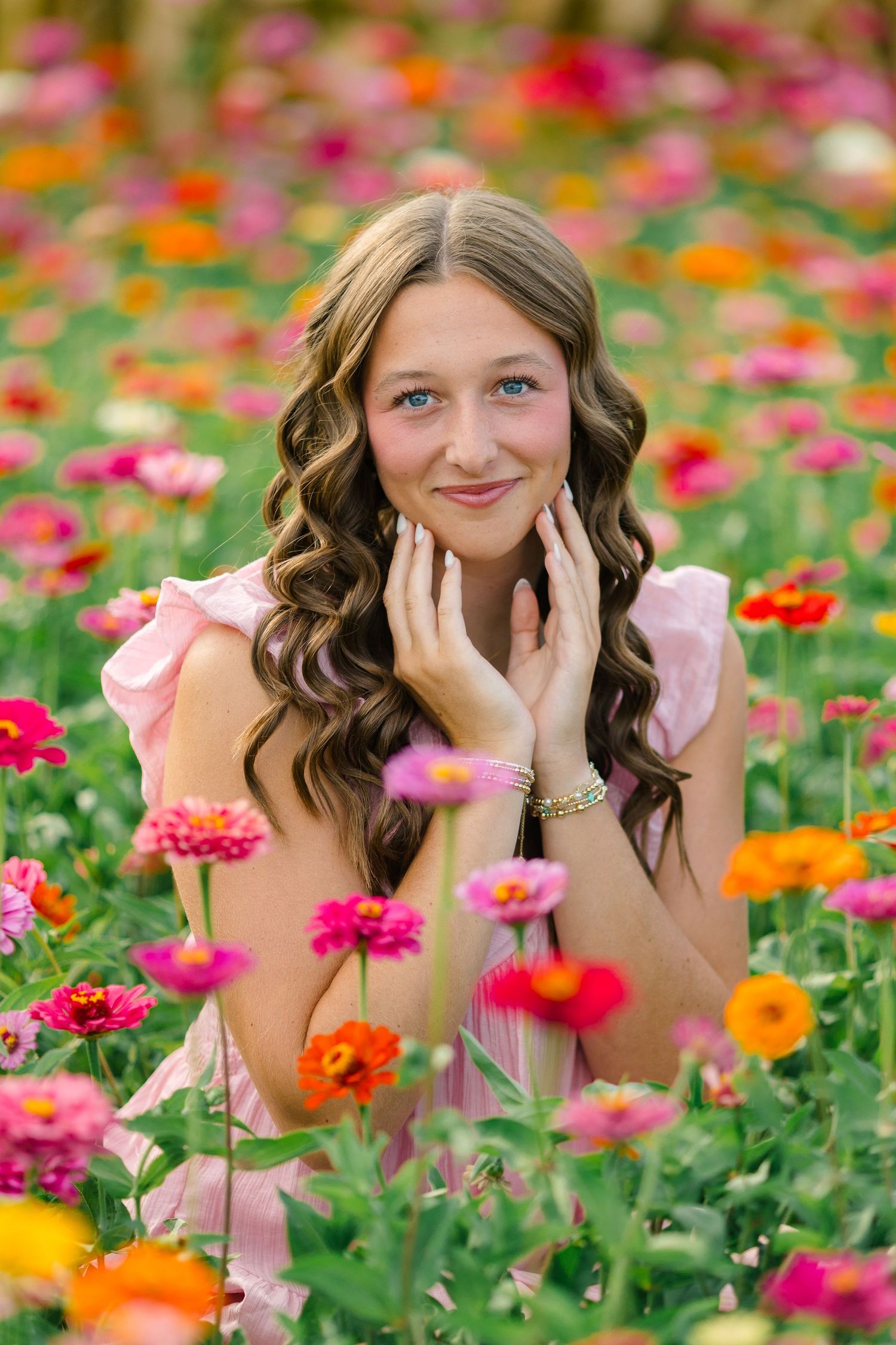 Lexington Kentucky area Photographer offering beautiful High School Senior and family Photos! Best Photographer in the Lexington, KY area!