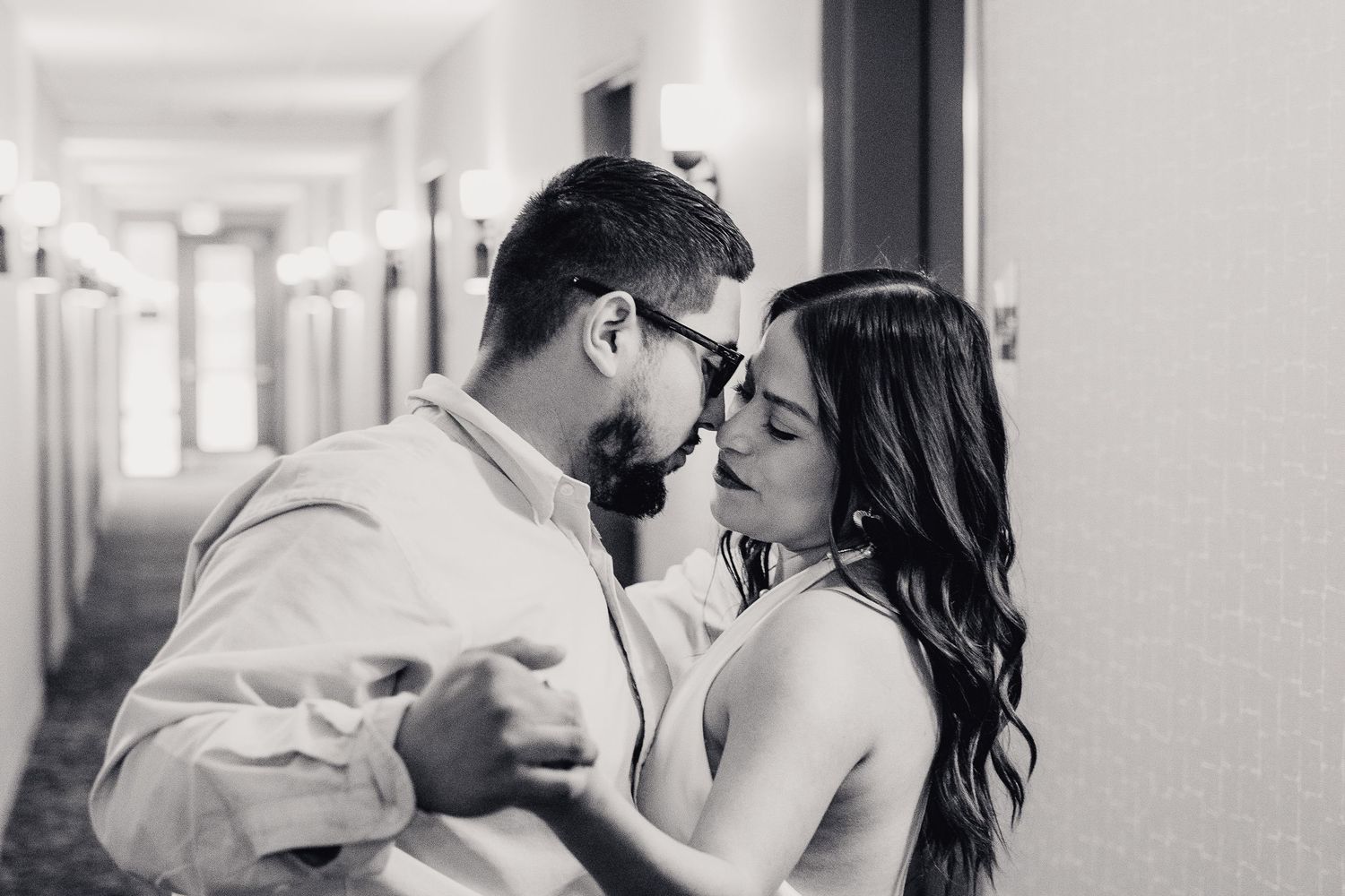 couples engagement photo session