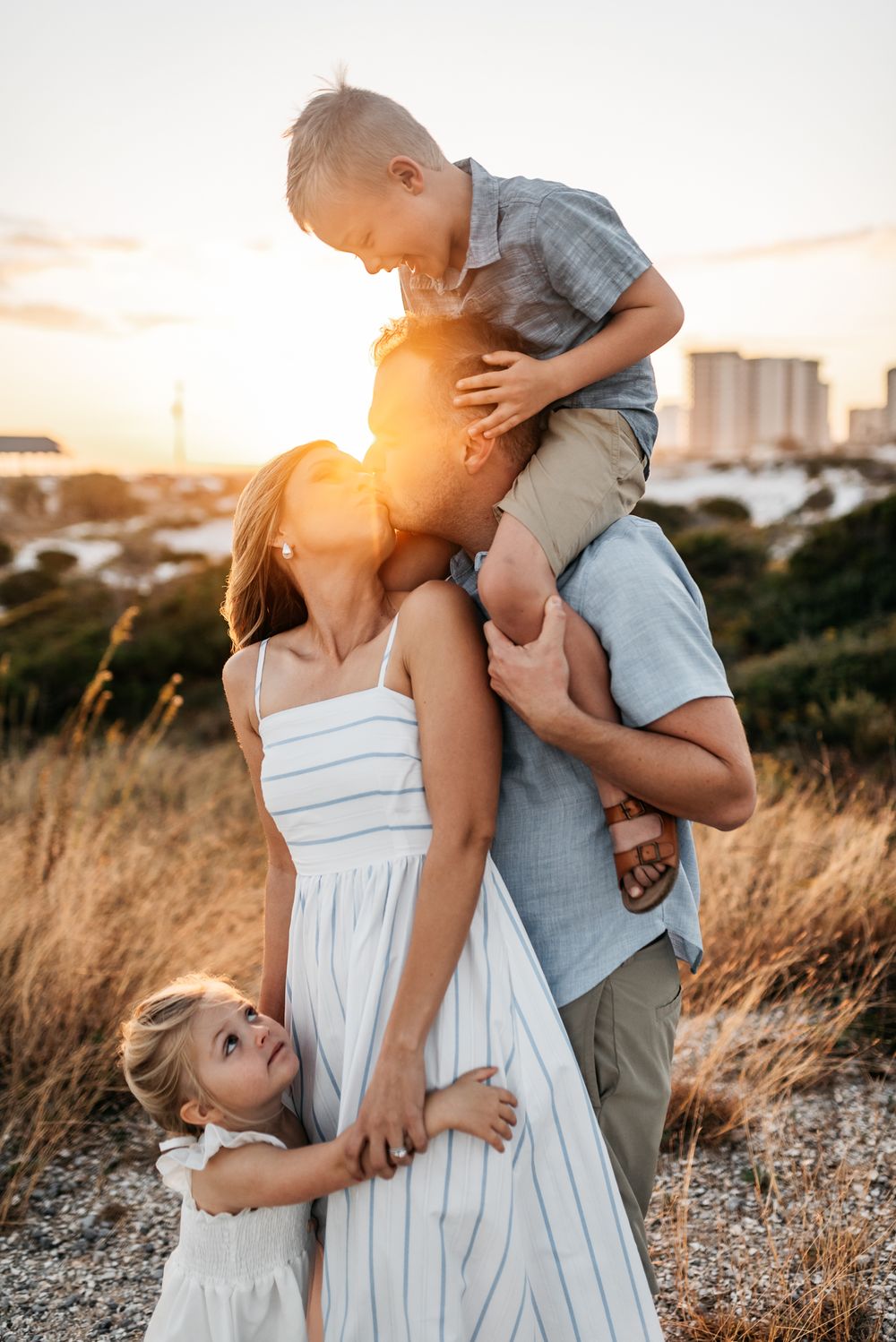 Spring Engagement Couples photography package specials in Destin Florida. discount Professional Family Portraits in Fort Walton Beach