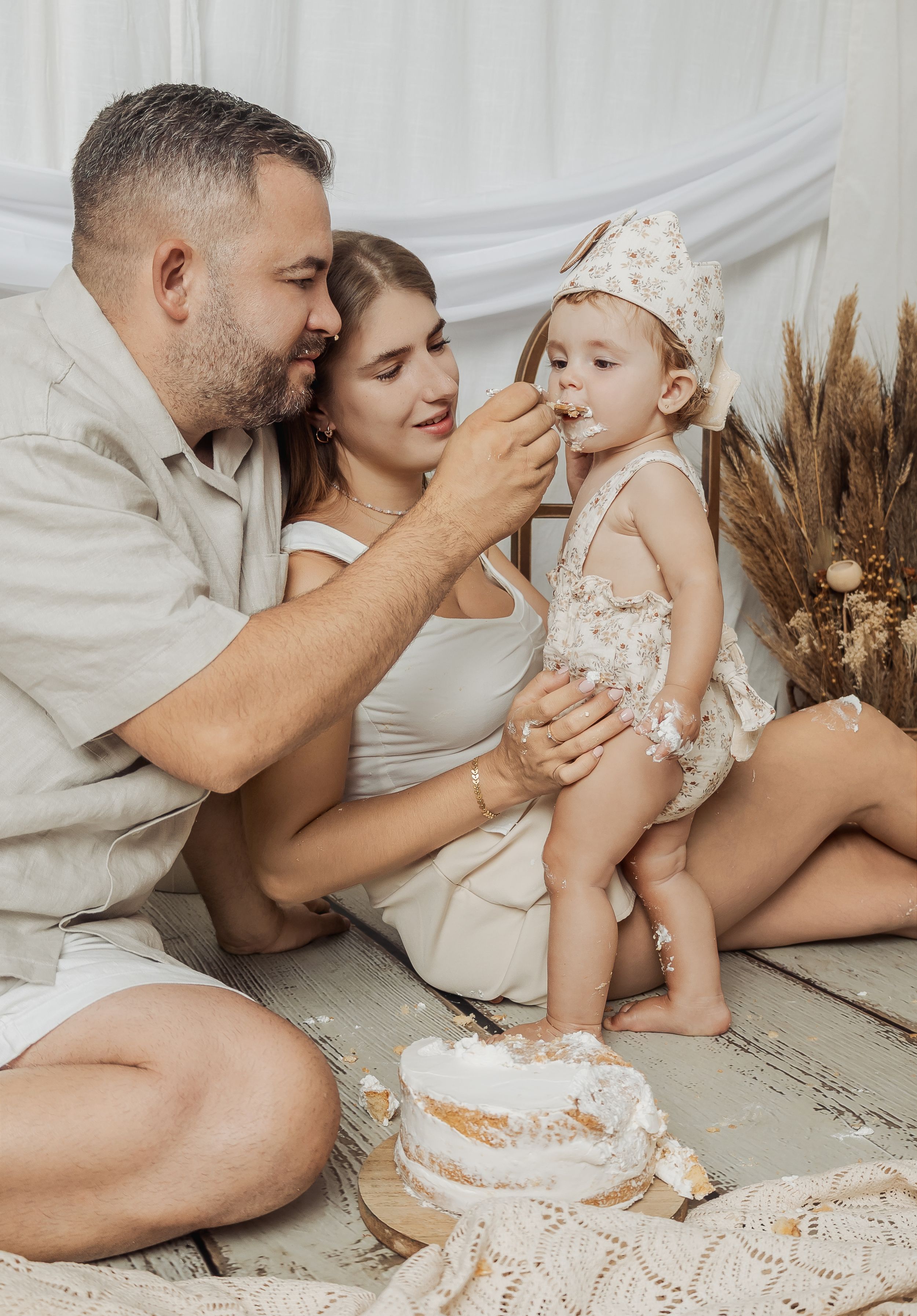 Fotografía infantil boho para celebrar el primer año en Valencia.