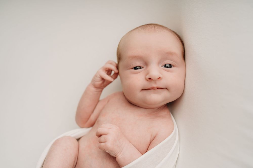 geposeerde newborn shoot