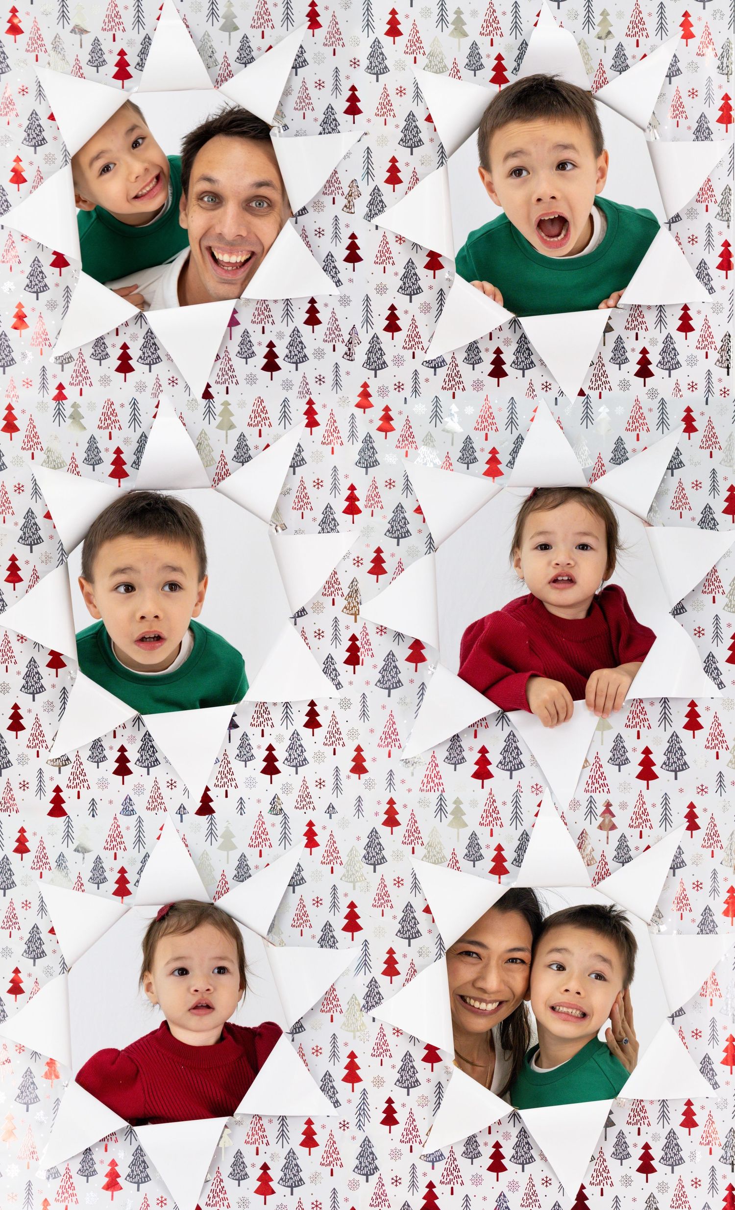The only photographs you’ll ever regret are the ones you didn’t take! There is only one first Christmas! Book a Photoshoot Today!