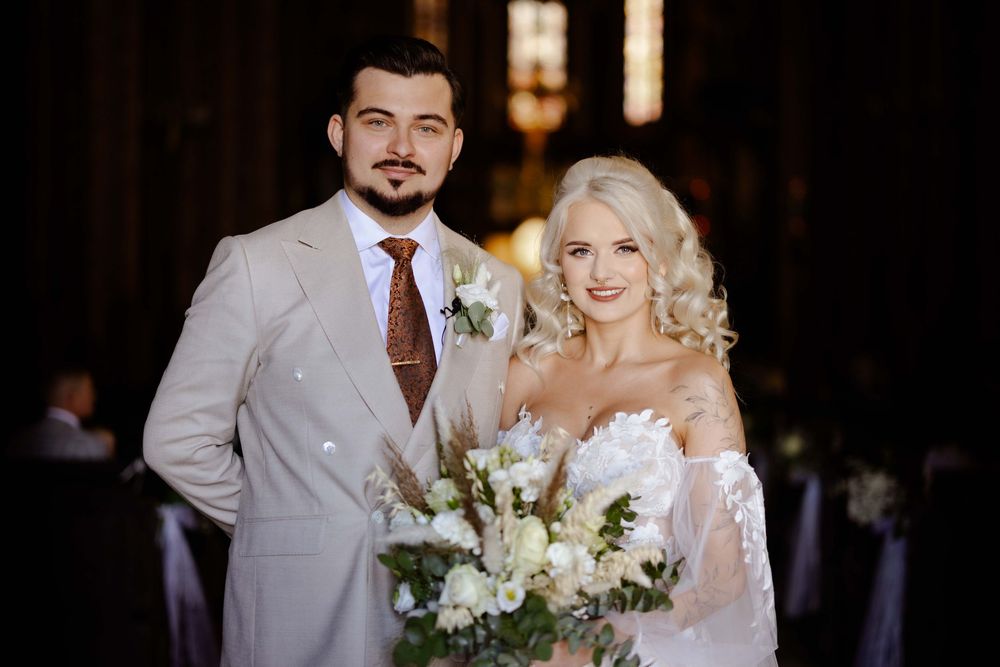Ceremonia ślubna w klasycznym kościele Warszawa