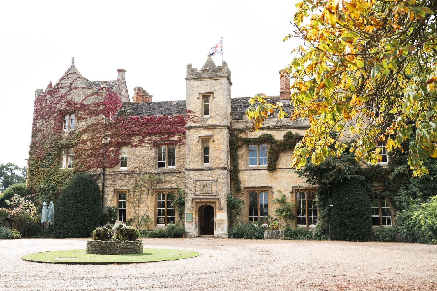 Weston Manor Hotel Weston-On-The-Green wedding Photography