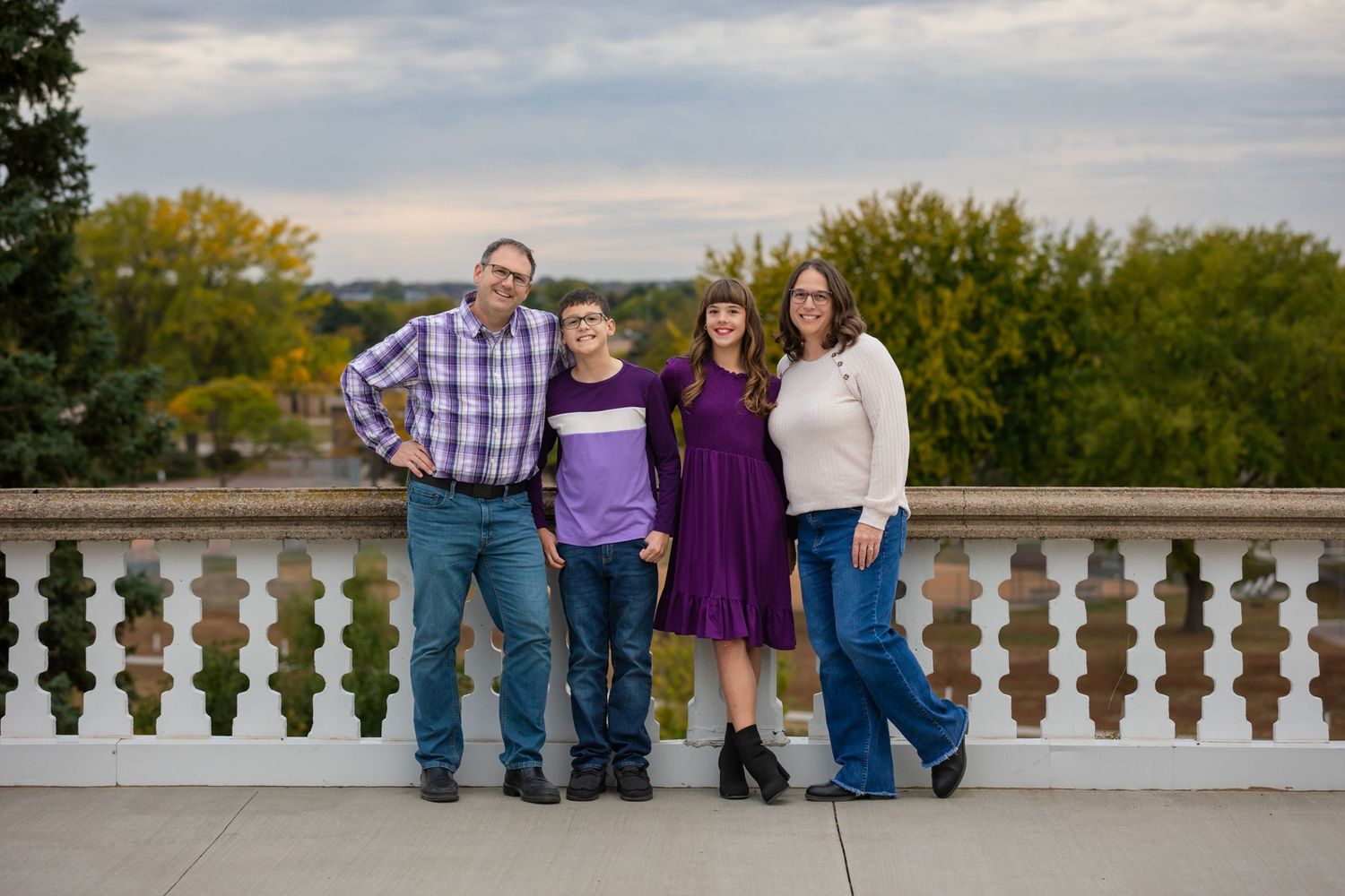 Family Photographer in Sioux Falls, SD
Family Portraits Sioux Falls, SD
Family Photos Sioux Falls, SD
Family Photographer in South Dakota