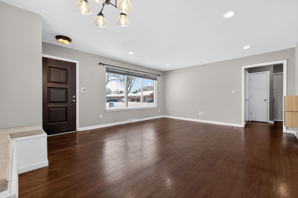 Professional real estate photography of a Living Room in Madison Heights, Michigan