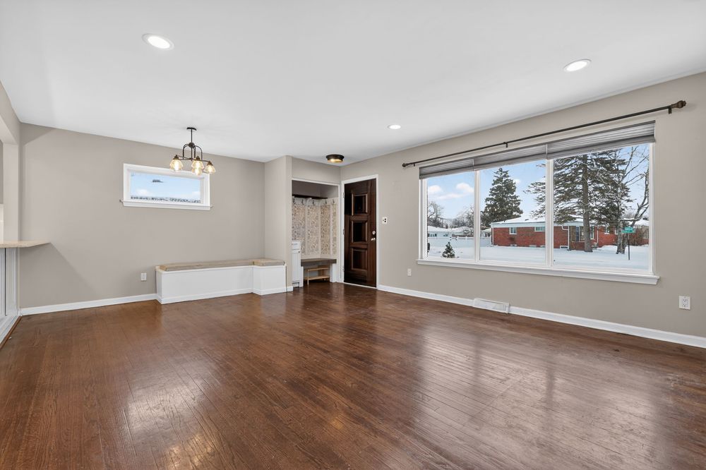 Professional real estate photography of a Living Room in Madison Heights, Michigan