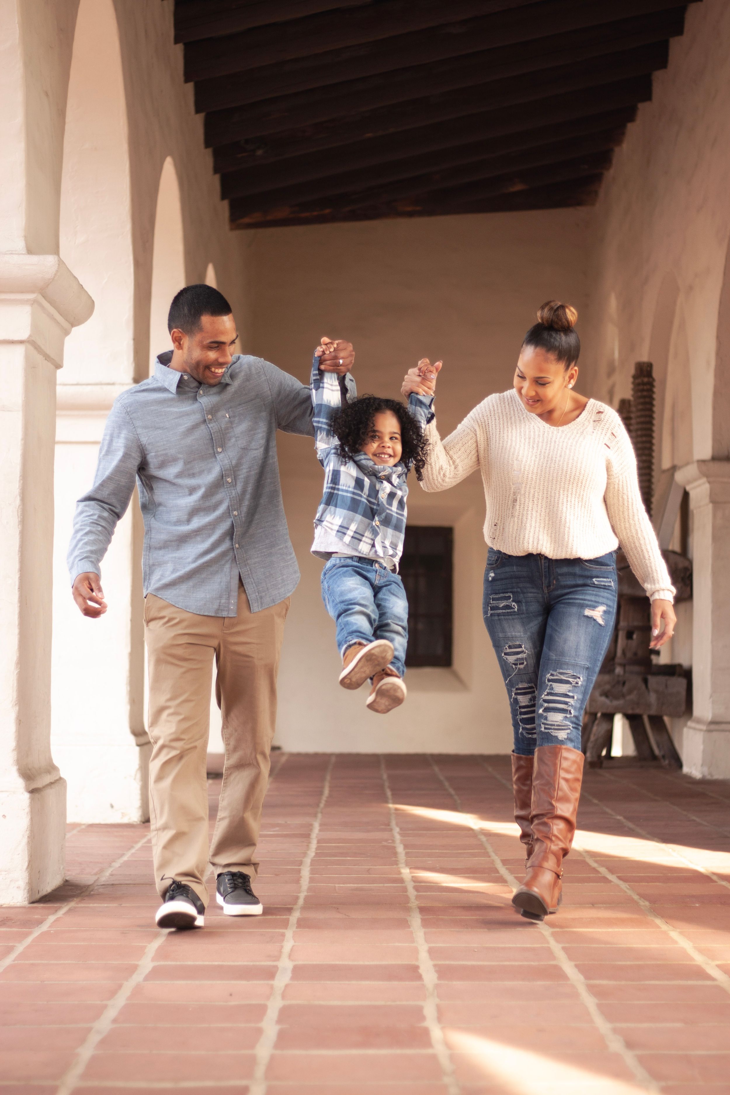 San Diego family portrait photography session outdoors