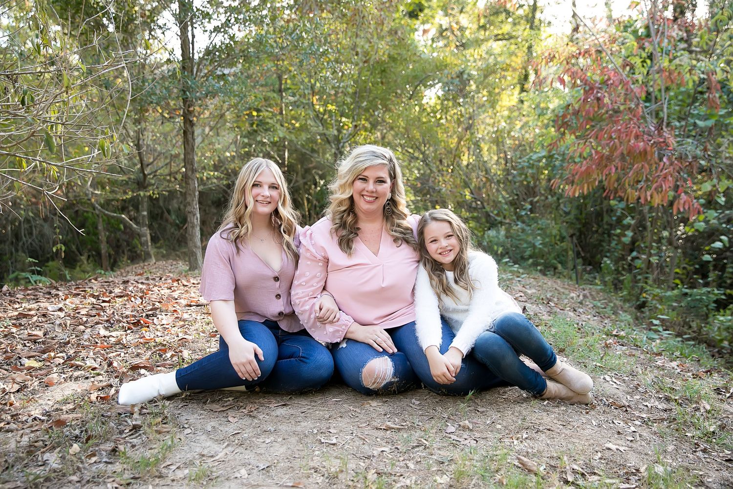 Family mini session at the LSU Hilltop Arboretum in Baton Rouge.