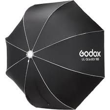 Godox UL-Octa 80 umbrella softbox with white interior and black exterior for studio photography lighting.